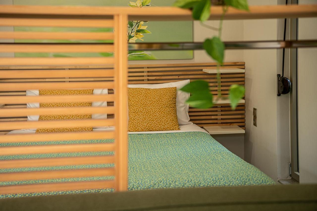 Olive Lemon Biophilic House & Lush Forest Garden วามอส ภายนอก รูปภาพ