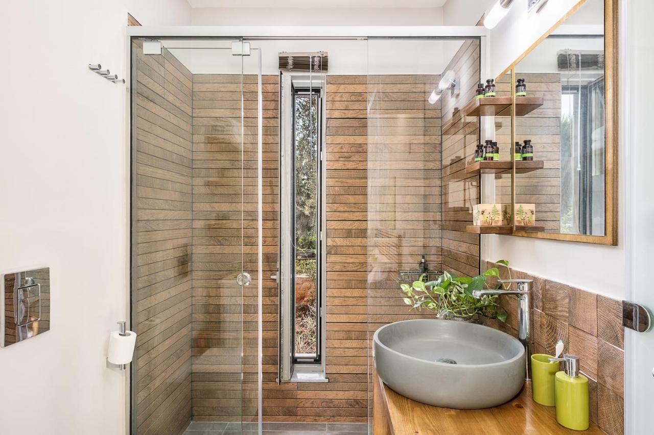 Olive Lemon Biophilic House & Lush Forest Garden วามอส ภายนอก รูปภาพ