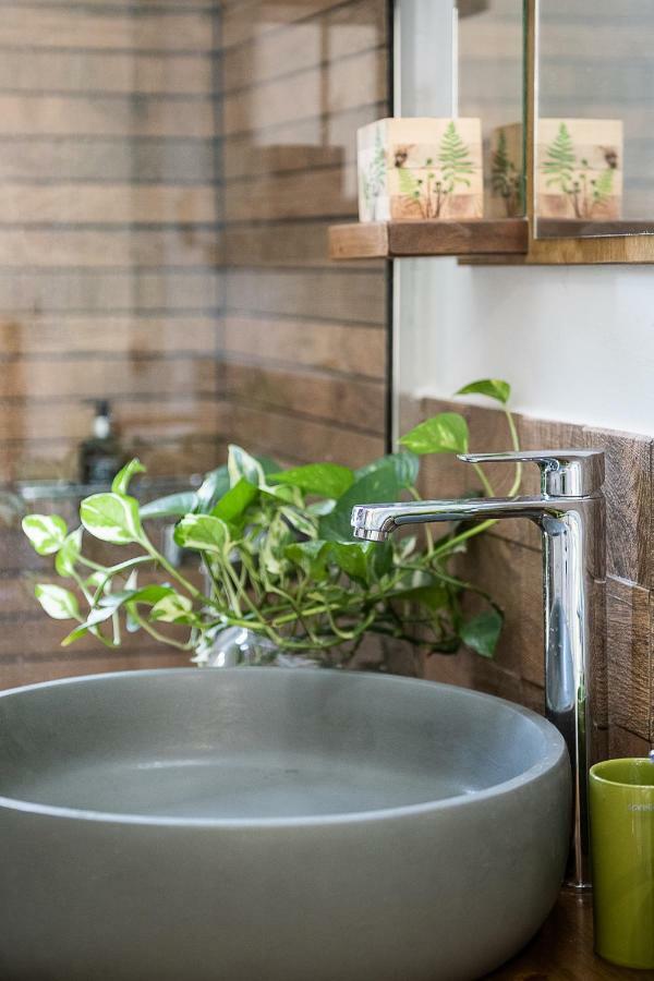 Olive Lemon Biophilic House & Lush Forest Garden วามอส ภายนอก รูปภาพ